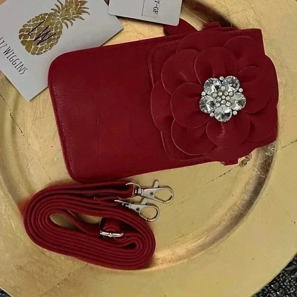 HESED SMALL BEAUTIFUL RED //WALLET CROSSBODY BAG NWT - Picture 4 of 8